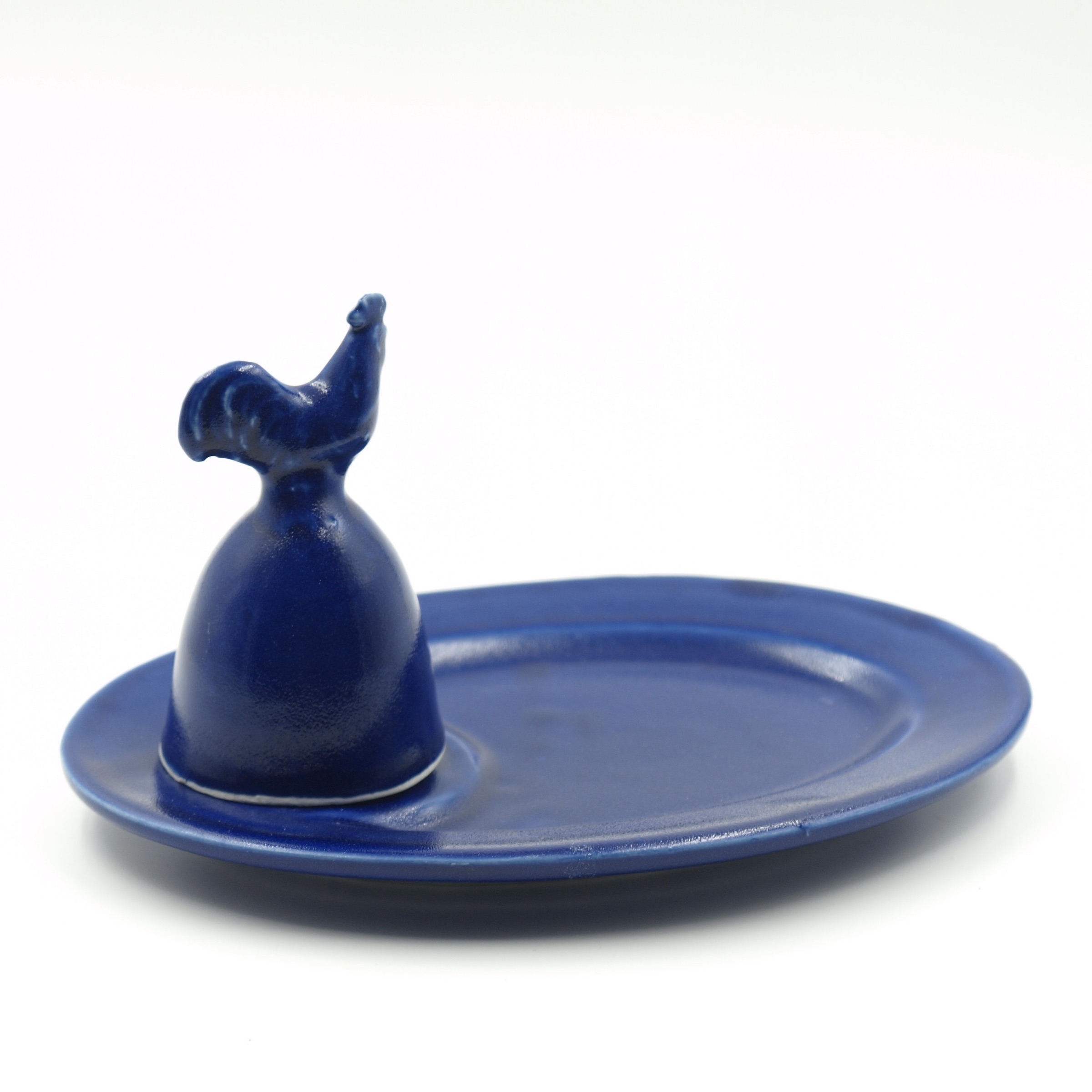 Boiled egg plate with cloch