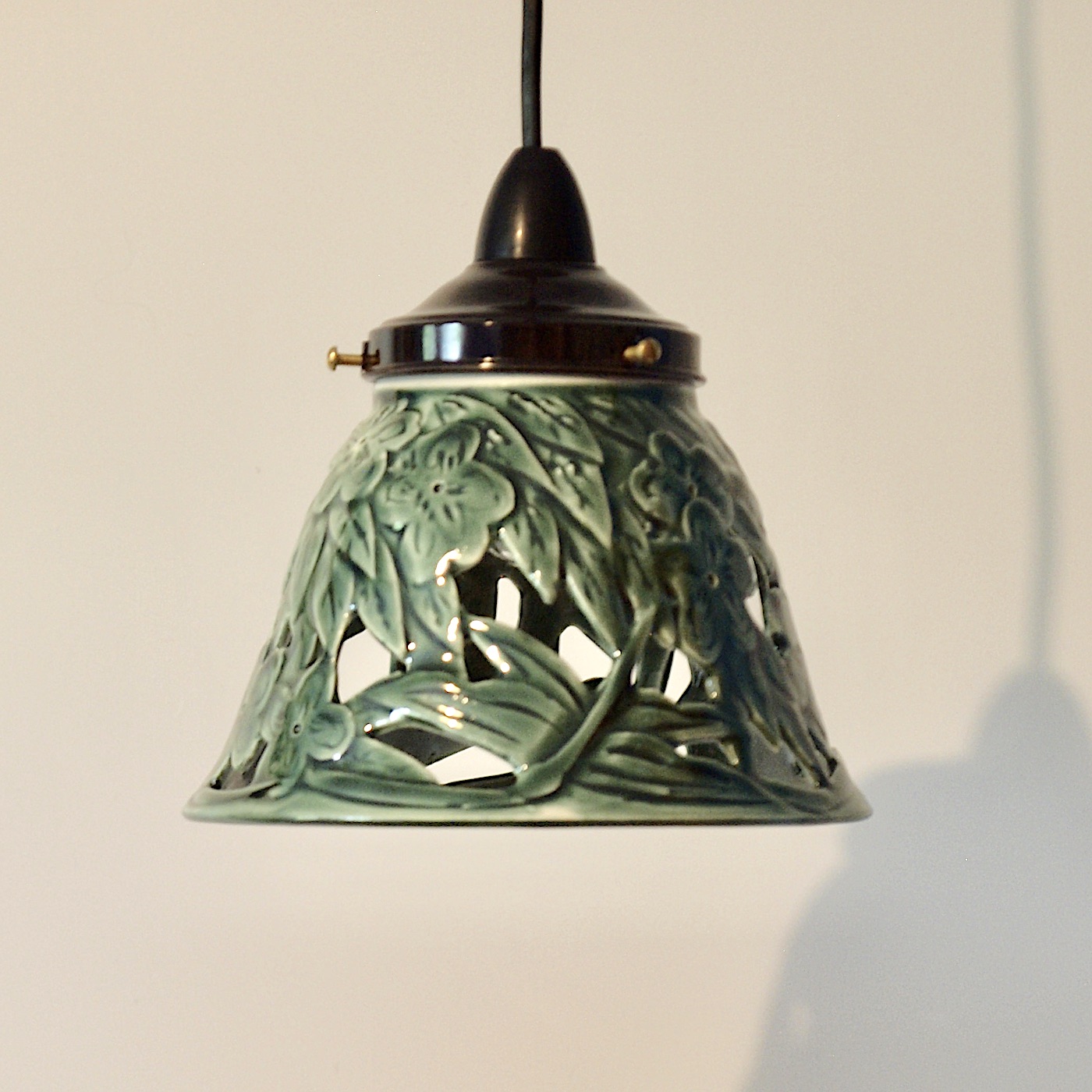 Pendant shade